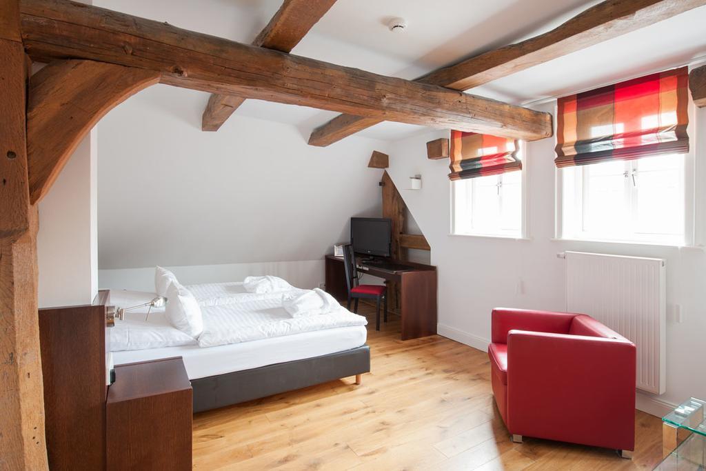 Hotel Am Burgmannshof Вунсторф Екстериор снимка