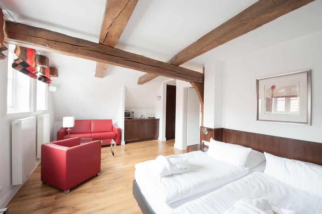 Hotel Am Burgmannshof Вунсторф Стая снимка